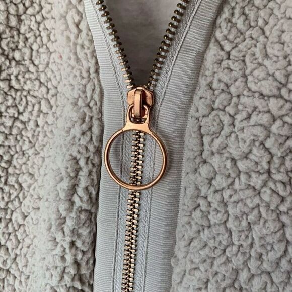 Old Navy (L) Cozy Active Light Pink Sherpa Full Rose Gold Zip Jacket, Large - Picture 5 of 8